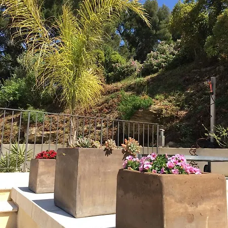 Panzió Le Patio Saint-Cyr-sur-Mer